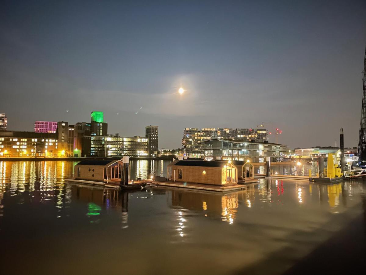 Wikkelboats At Floating Rotterdam Rijnhaven Villa Dış mekan fotoğraf