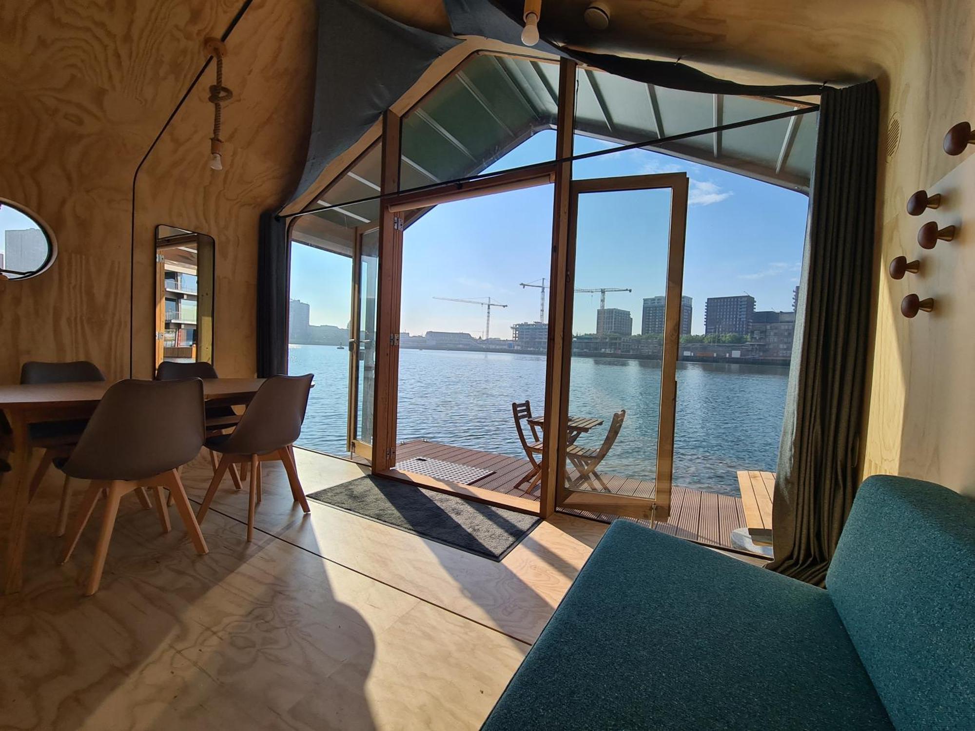 Wikkelboats At Floating Rotterdam Rijnhaven Villa Dış mekan fotoğraf